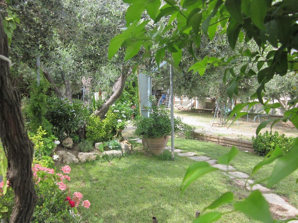 Gialtra Tina Rooms الغرفة الصورة
