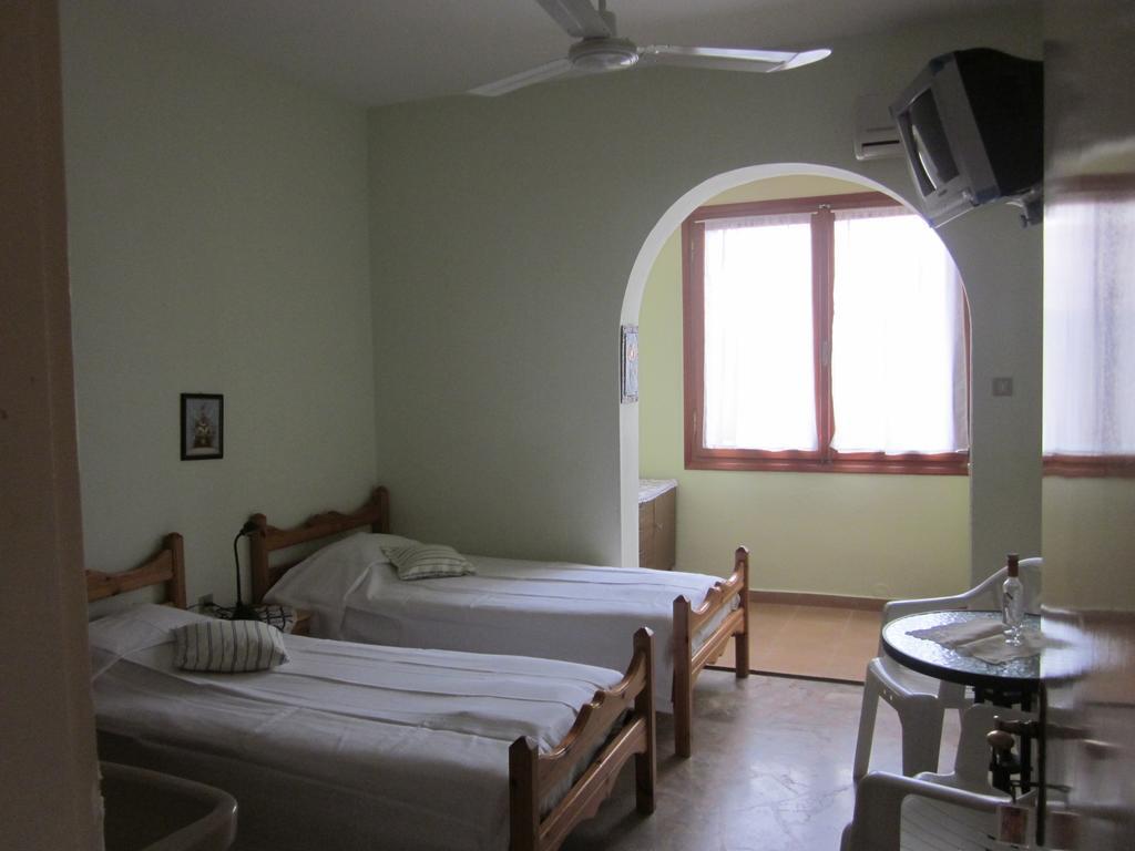 Gialtra Tina Rooms المظهر الخارجي الصورة
